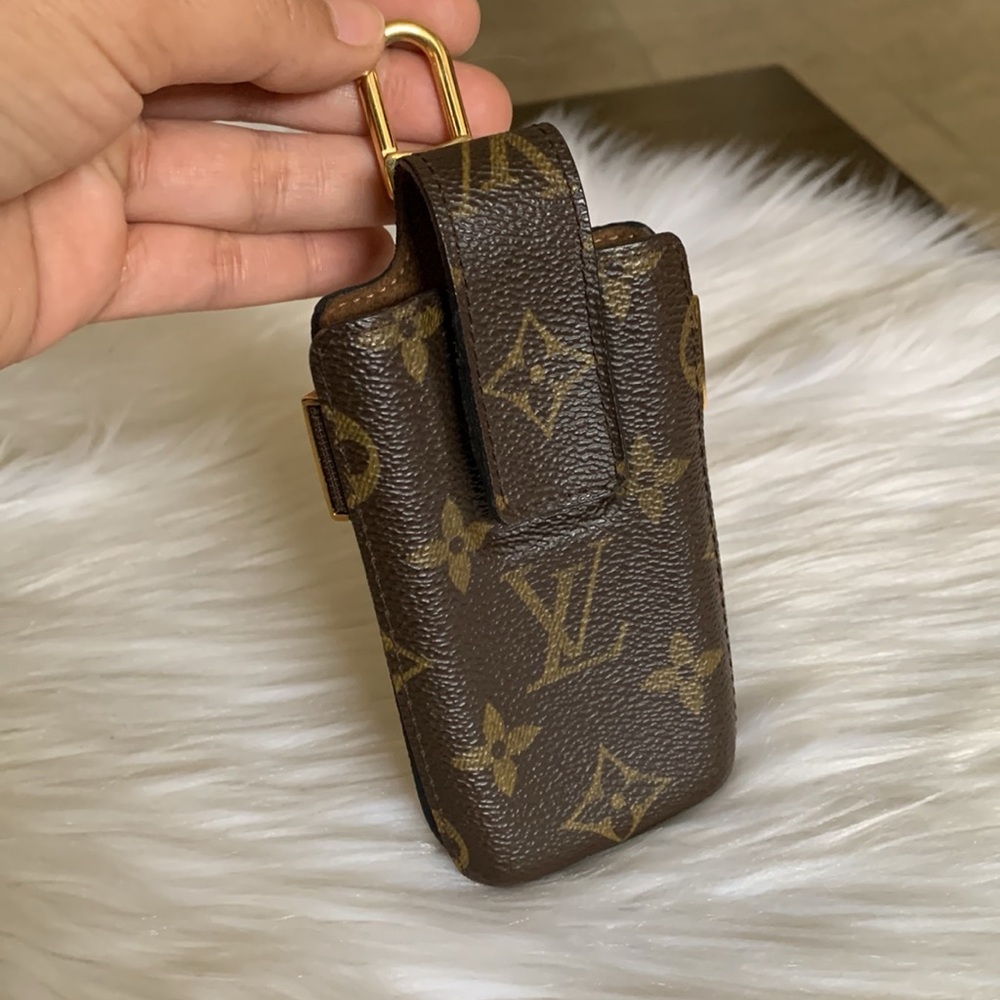 Louis Vuitton Monogram Phone‎ Case Holster - Picture 2 of 16